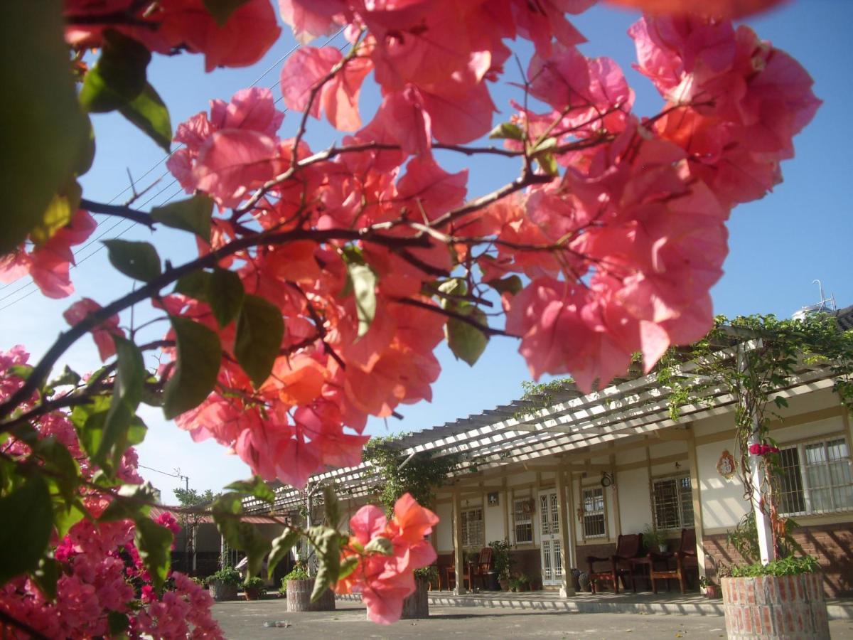 Bed and Breakfast Joel'S Garden 悠爾庭園古厝民宿 Stadtteil Baihe District Exterior foto